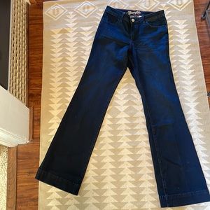 Like new Wrangler Trouser Jeans
